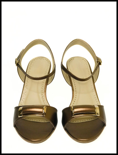 Silky Strapp Buckled Sandal